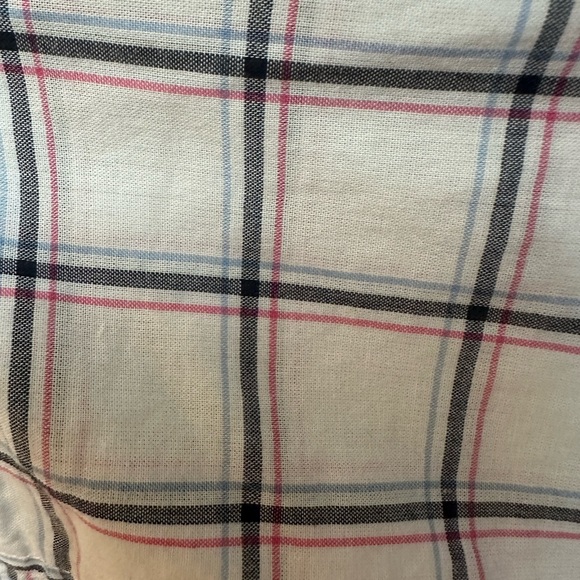 ABERCROMBIE KIDS | Girls White & Pink Plaid Ruffled Button Up Shirt - Picture 7 of 7